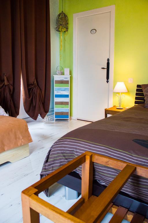 Aux Ronzieres Bed & Breakfast Pouilly-sous-Charlieu Luaran gambar